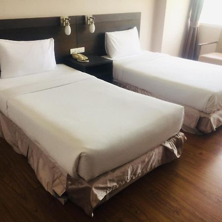 SinKiat Buri Hotel Satun Bagian luar foto