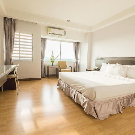 SinKiat Buri Hotel Satun Bagian luar foto
