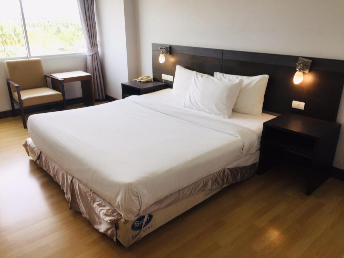 SinKiat Buri Hotel Satun Bagian luar foto