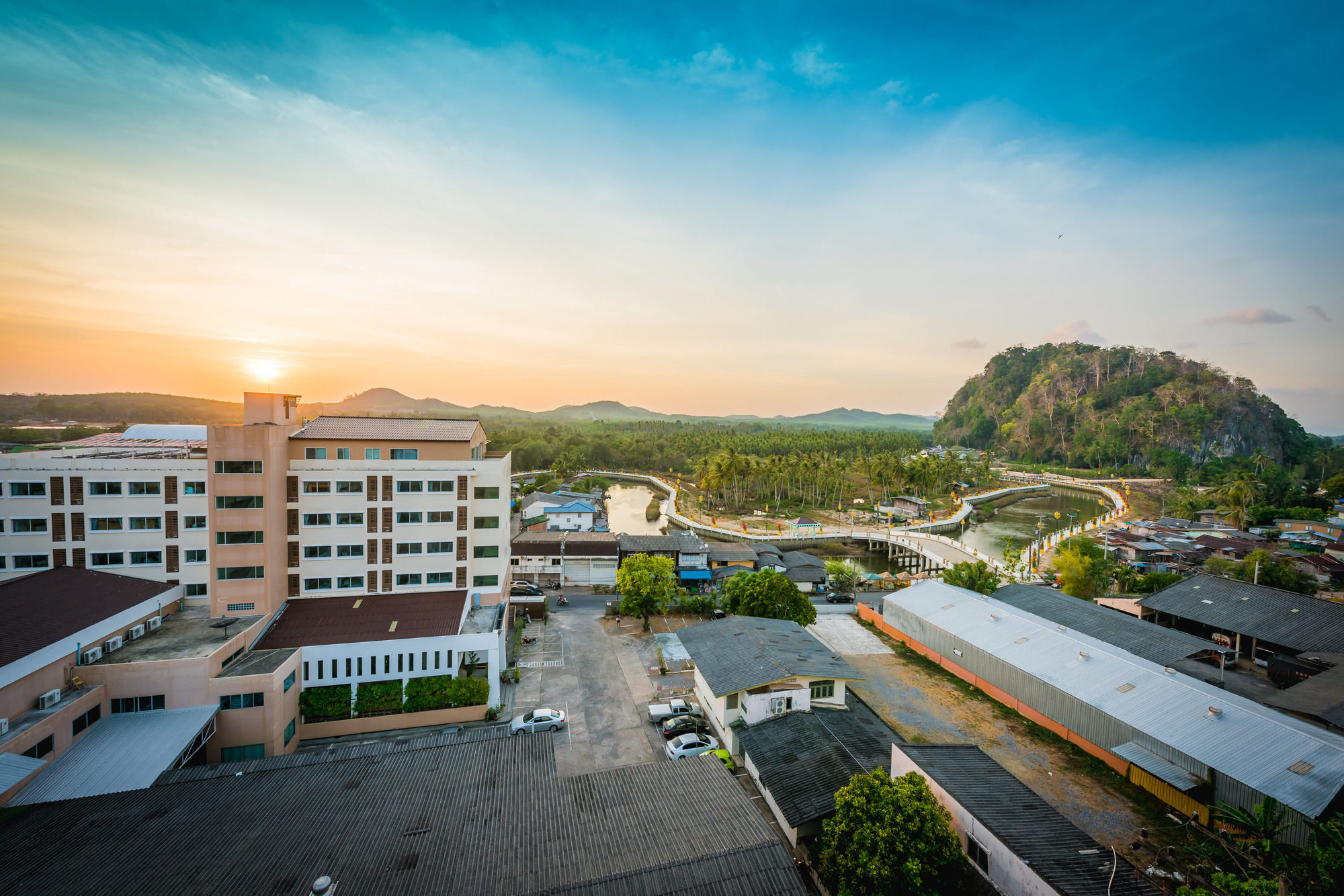 SinKiat Buri Hotel Satun Bagian luar foto